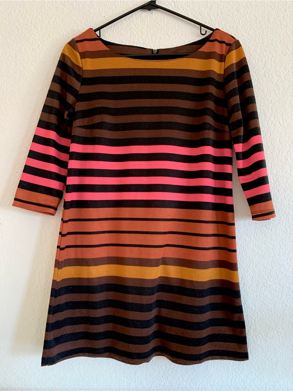 Striped Scoop-Neck 3/4 Sleeve Mini Dress in Brown and Pink